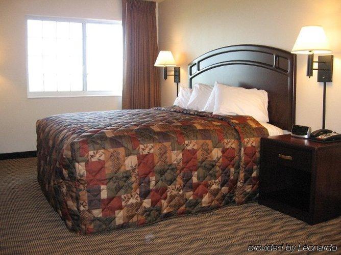 Hotel Baymont By Wyndham Harlan Chambre photo