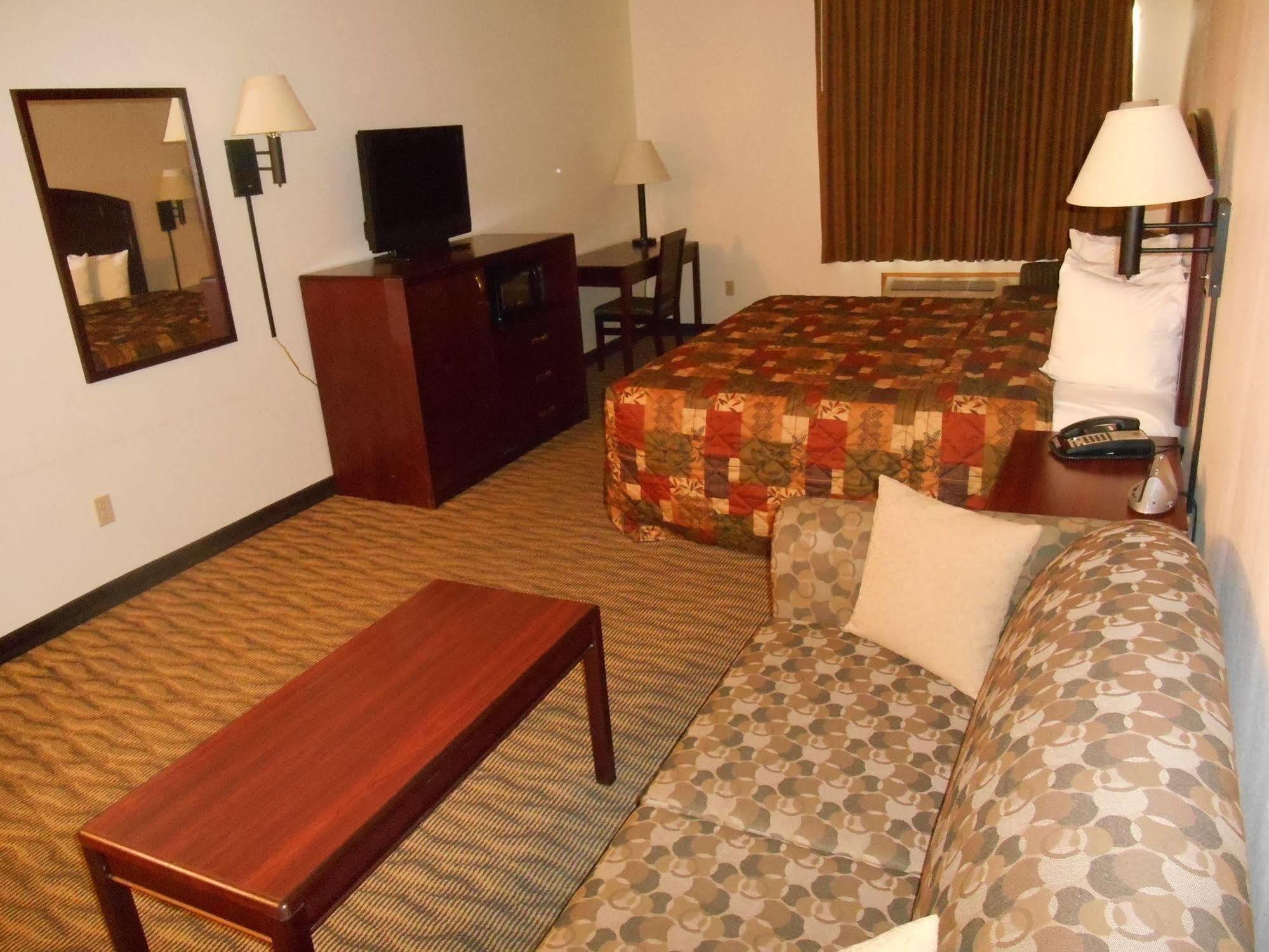 Hotel Baymont By Wyndham Harlan Extérieur photo