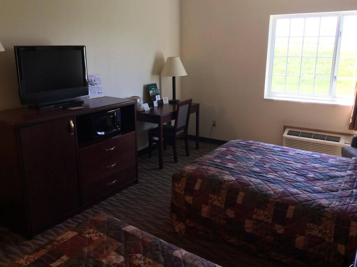 Hotel Baymont By Wyndham Harlan Extérieur photo
